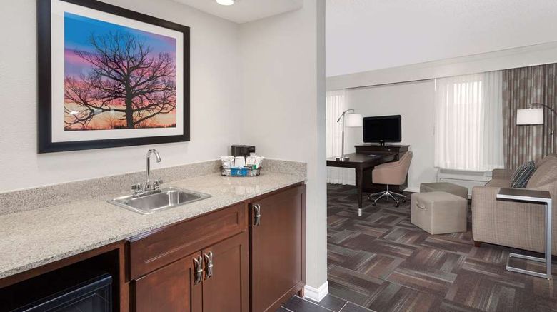 <b>Hampton Inn and Suites Munster Other</b>. Images powered by <a href="https://iceportal.shijigroup.com/" title="IcePortal" target="_blank">IcePortal</a>.