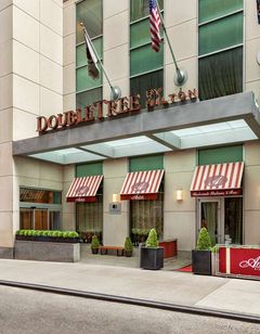DoubleTree by Hilton New York Downtown
