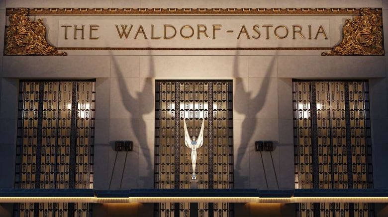 <b>Waldorf Astoria New York Exterior</b>. Images powered by <a href="https://iceportal.shijigroup.com/" title="IcePortal" target="_blank">IcePortal</a>.