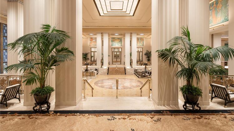 Waldorf Astoria New York Lobby