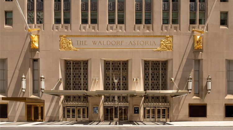 Waldorf Astoria New York Exterior