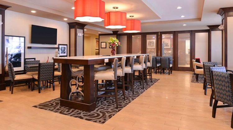Hampton Inn Potsdam, NY Lobby