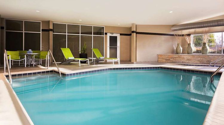 DoubleTree by Hilton Oklahoma City Arpt Pool