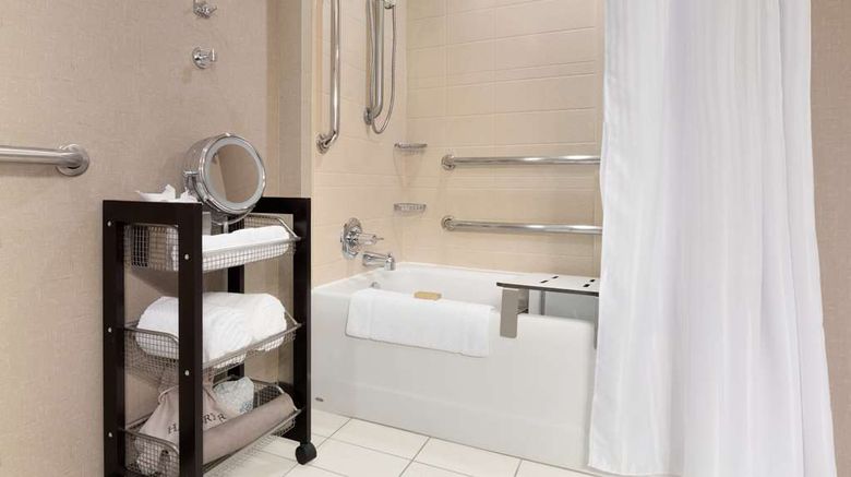 <b>DoubleTree by Hilton Oklahoma City Arpt Room</b>. Images powered by <a href="https://iceportal.shijigroup.com/" title="IcePortal" target="_blank">IcePortal</a>.