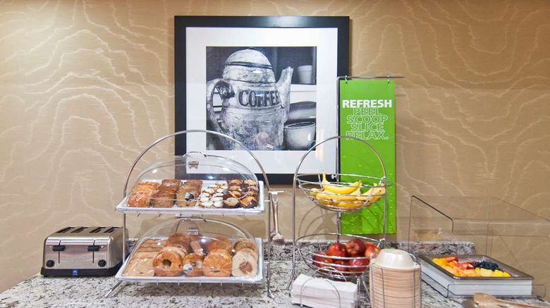 <b>Hampton Inn & Suites Pauls Valley Restaurant</b>. Images powered by <a href="https://iceportal.shijigroup.com/" title="IcePortal" target="_blank">IcePortal</a>.