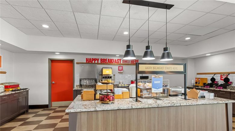 <b>Hampton Inn & Suites Pauls Valley Restaurant</b>. Images powered by <a href="https://iceportal.shijigroup.com/" title="IcePortal" target="_blank">IcePortal</a>.
