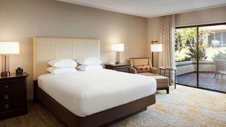 <b>DoubleTree Hotel Ontario Airport Room</b>. Images powered by <a href="https://iceportal.shijigroup.com/" title="IcePortal" target="_blank">IcePortal</a>.