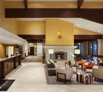 DoubleTree Hotel Ontario Airport Lobby