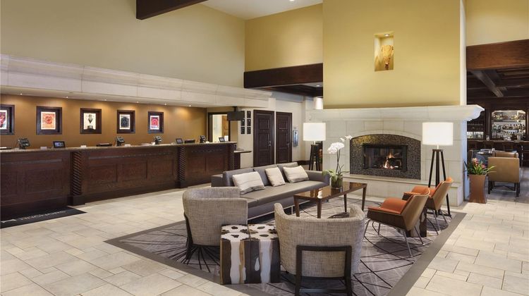 DoubleTree Hotel Ontario Airport Lobby