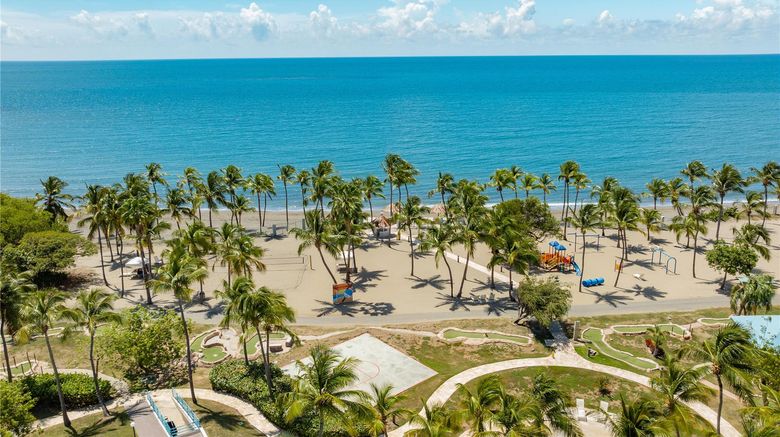 <b>Hilton Ponce Golf & Casino Resort Beach</b>. Images powered by <a href="https://iceportal.shijigroup.com/" title="IcePortal" target="_blank">IcePortal</a>.