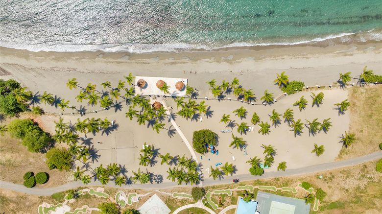 <b>Hilton Ponce Golf & Casino Resort Beach</b>. Images powered by <a href="https://iceportal.shijigroup.com/" title="IcePortal" target="_blank">IcePortal</a>.