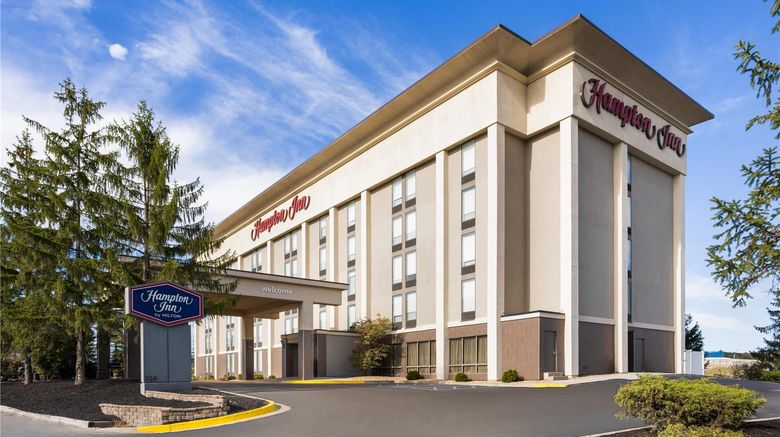 <b>Hampton Inn Somerset Exterior</b>. Images powered by <a href="https://iceportal.shijigroup.com/" title="IcePortal" target="_blank">IcePortal</a>.