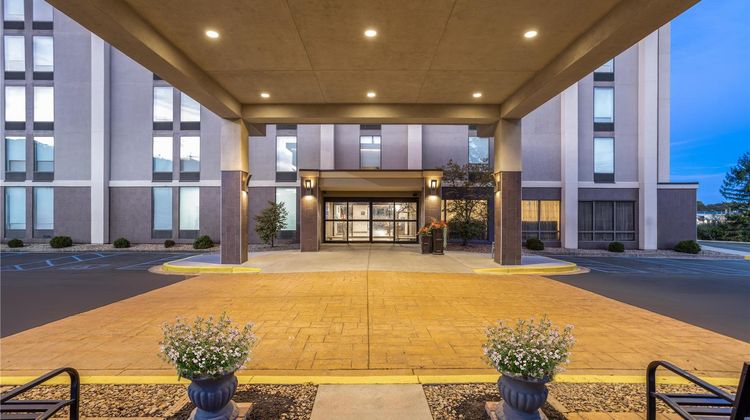 Hampton Inn Somerset Exterior