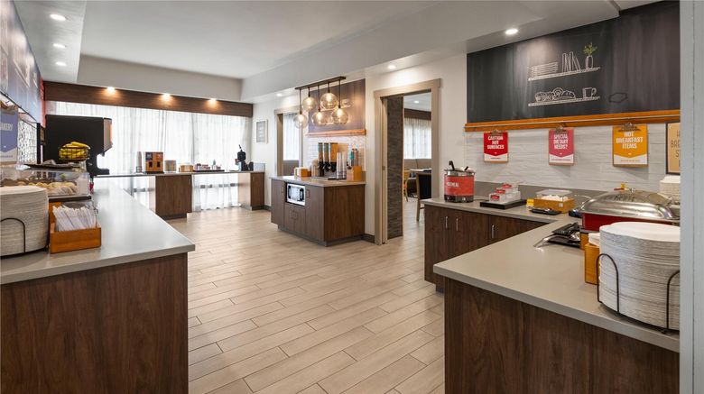<b>Hampton Inn Somerset Restaurant</b>. Images powered by <a href="https://iceportal.shijigroup.com/" title="IcePortal" target="_blank">IcePortal</a>.