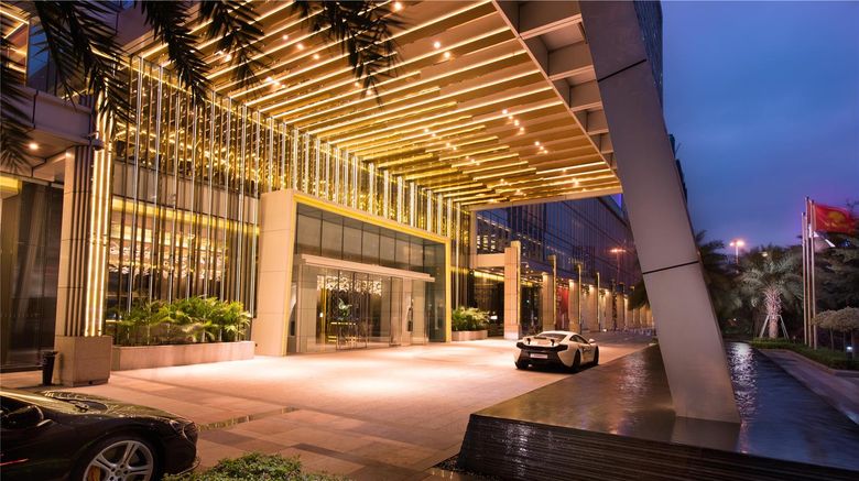 <b>Hilton Shenzhen Futian Exterior</b>. Images powered by <a href="https://iceportal.shijigroup.com/" title="IcePortal" target="_blank">IcePortal</a>.
