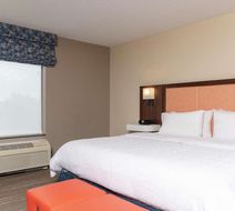 Hampton Inn Warsaw Room