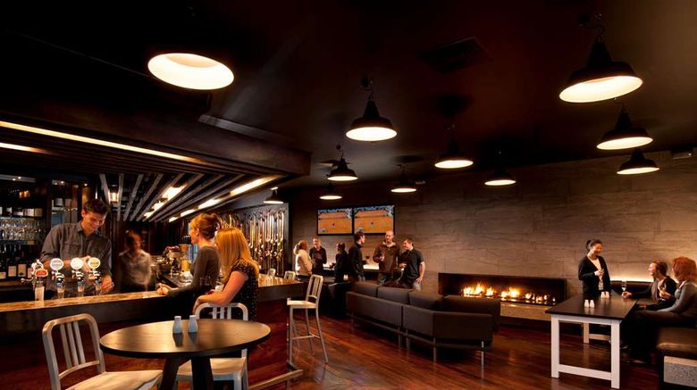 <b>DoubleTree by Hilton Hotel Queenstown Restaurant</b>. Images powered by <a href="https://iceportal.shijigroup.com/" title="IcePortal" target="_blank">IcePortal</a>.