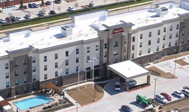 Hampton Inn & Suites/Ft Worth Arpt S Exterior