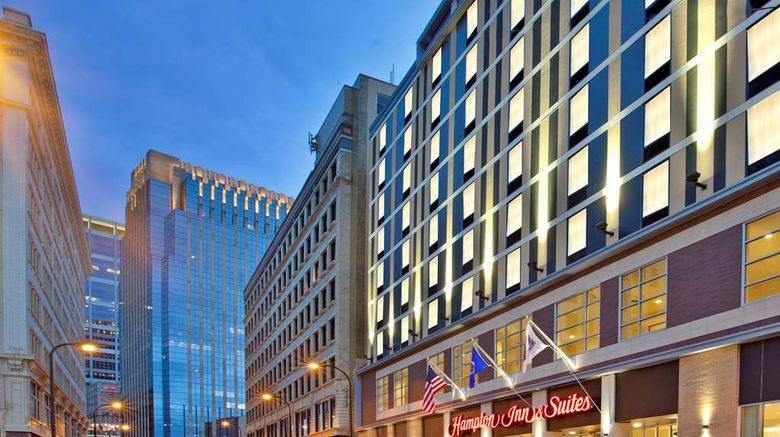 <b>Hampton Inn & Suites Downtown Exterior</b>. Images powered by <a href="https://iceportal.shijigroup.com/" title="IcePortal" target="_blank">IcePortal</a>.