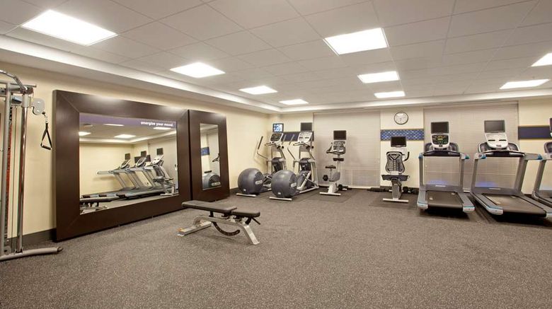 <b>Hampton Inn & Suites Downtown Health</b>. Images powered by <a href="https://iceportal.shijigroup.com/" title="IcePortal" target="_blank">IcePortal</a>.