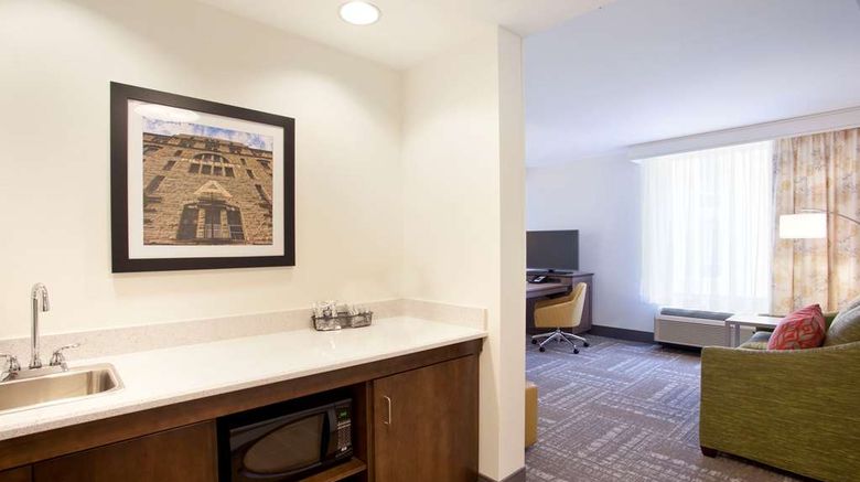 <b>Hampton Inn & Suites Downtown Other</b>. Images powered by <a href="https://iceportal.shijigroup.com/" title="IcePortal" target="_blank">IcePortal</a>.