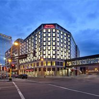 Hampton Inn & Suites Downtown