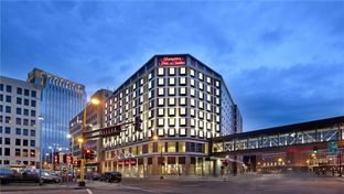 Hampton Inn & Suites Downtown
