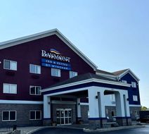 Baymont Inn & Suites Indianapolis NE Exterior