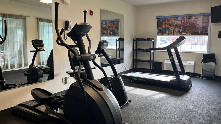 Baymont Inn & Suites Indianapolis NE Health