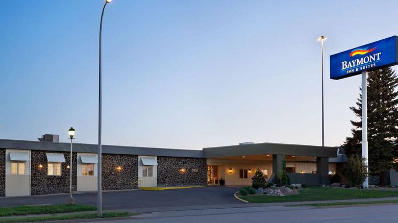 <b>Baymont Inn/Suites Mandan Bismarck Area Exterior</b>. Images powered by <a href="https://iceportal.shijigroup.com/" title="IcePortal" target="_blank">IcePortal</a>.