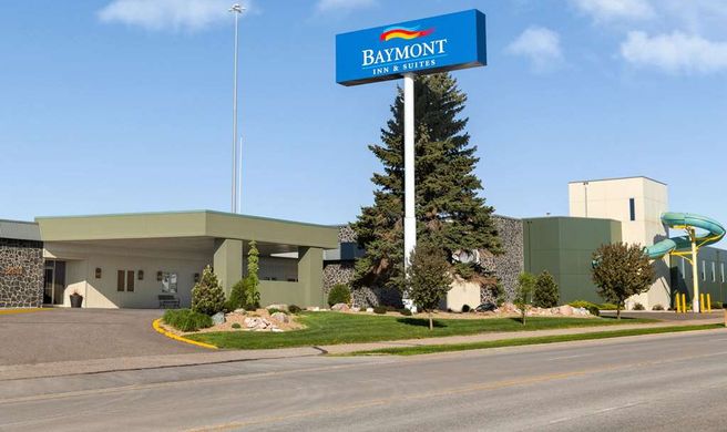 Baymont Inn/Suites Mandan Bismarck Area Exterior