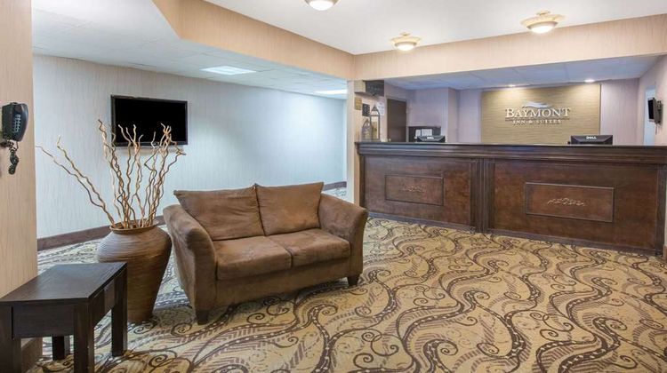 Baymont Inn & Suites Bartonsville Lobby