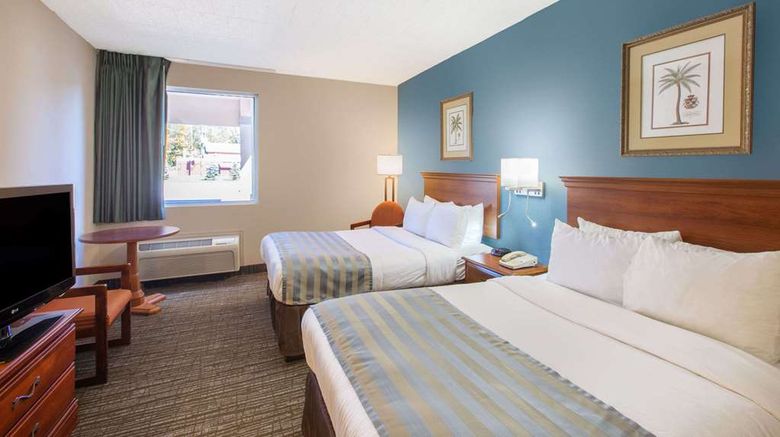 <b>Baymont Inn & Suites Bartonsville Room</b>. Images powered by <a href="https://iceportal.shijigroup.com/" title="IcePortal" target="_blank">IcePortal</a>.