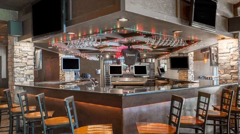 <b>Baymont Inn & Suites Bartonsville Restaurant</b>. Images powered by <a href="https://iceportal.shijigroup.com/" title="IcePortal" target="_blank">IcePortal</a>.