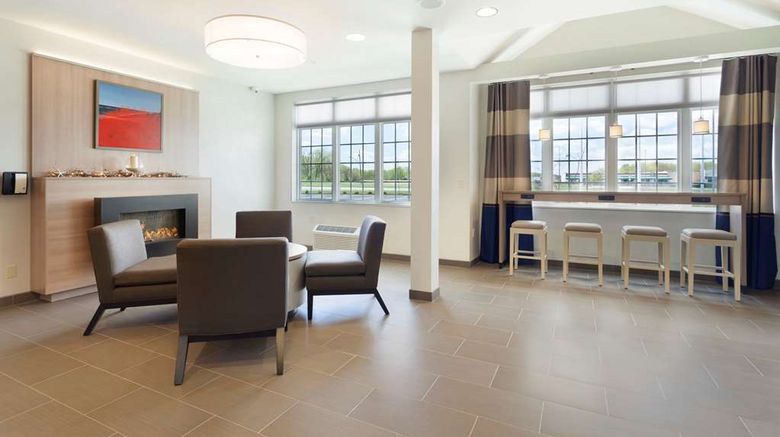 <b>Microtel Inn & Suites Georgetown Lobby</b>. Images powered by <a href="https://iceportal.shijigroup.com/" title="IcePortal" target="_blank">IcePortal</a>.