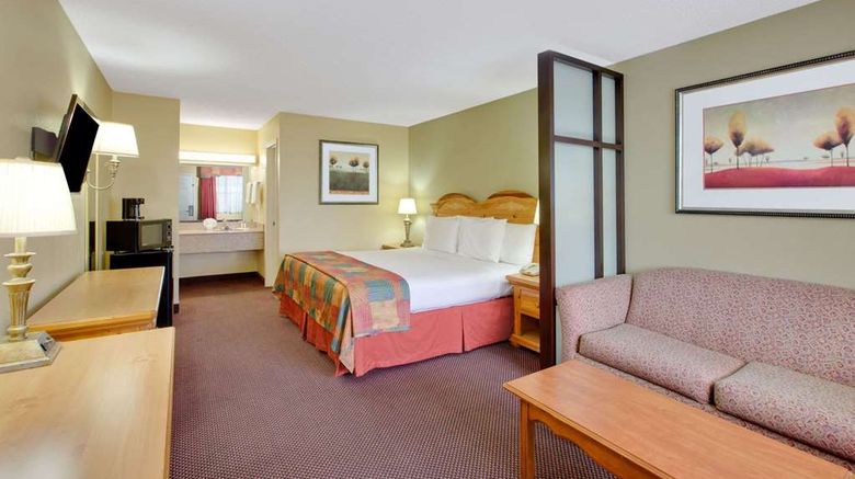 <b>Baymont by Wyndham Terrell Suite</b>. Images powered by <a href="https://iceportal.shijigroup.com/" title="IcePortal" target="_blank">IcePortal</a>.