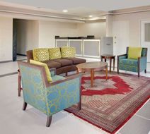 Baymont by Wyndham Terrell Lobby