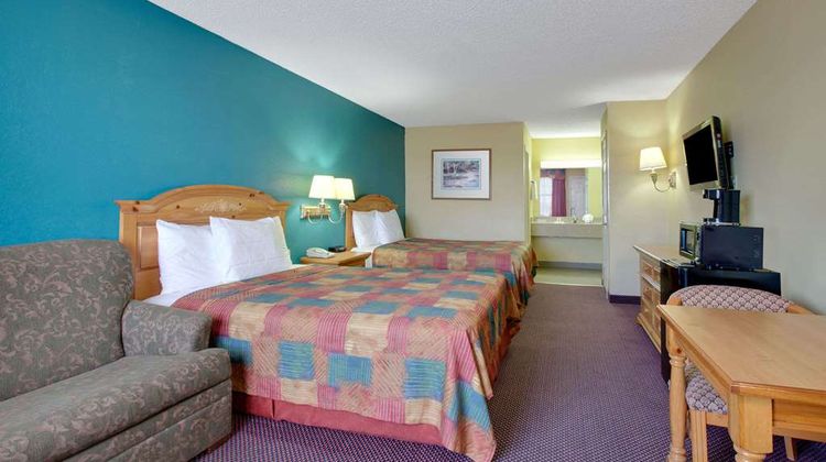 Baymont by Wyndham Terrell Room