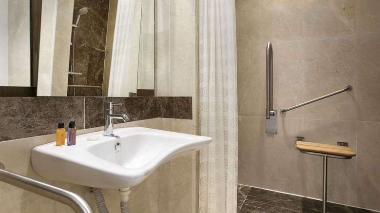 <b>Ramada Encore Istanbul Airport Room</b>. Images powered by <a href="https://iceportal.shijigroup.com/" title="IcePortal" target="_blank">IcePortal</a>.