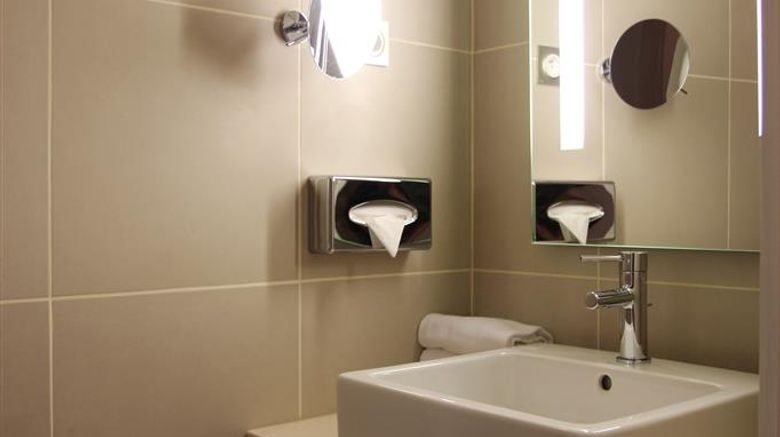 <b>Best Western Hotel Opera Drouot Room</b>. Images powered by <a href="https://iceportal.shijigroup.com/" title="IcePortal" target="_blank">IcePortal</a>.