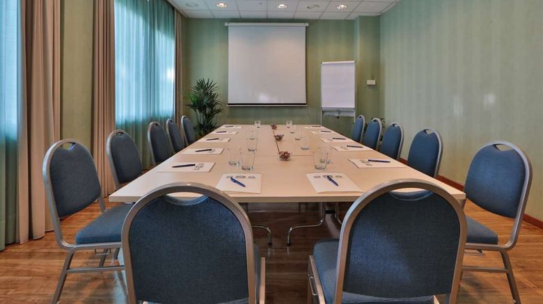 <b>Best Western Hotel I Colli Meeting</b>. Images powered by <a href="https://iceportal.shijigroup.com/" title="IcePortal" target="_blank">IcePortal</a>.