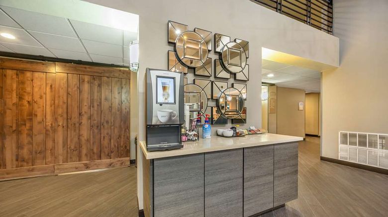 <b>Best Western Plus North Las Vegas Lobby</b>. Images powered by <a href="https://iceportal.shijigroup.com/" title="IcePortal" target="_blank">IcePortal</a>.