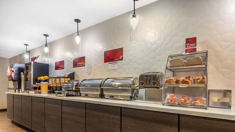 <b>Best Western Plus North Las Vegas Restaurant</b>. Images powered by <a href="https://iceportal.shijigroup.com/" title="IcePortal" target="_blank">IcePortal</a>.