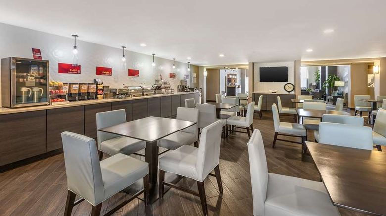 <b>Best Western Plus North Las Vegas Restaurant</b>. Images powered by <a href="https://iceportal.shijigroup.com/" title="IcePortal" target="_blank">IcePortal</a>.