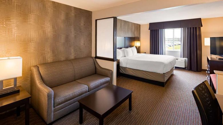 <b>Best Western Pearl City Inn Room</b>. Images powered by <a href="https://iceportal.shijigroup.com/" title="IcePortal" target="_blank">IcePortal</a>.