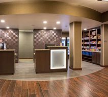 Best Western Plus Lincoln Inn & Suites Lobby