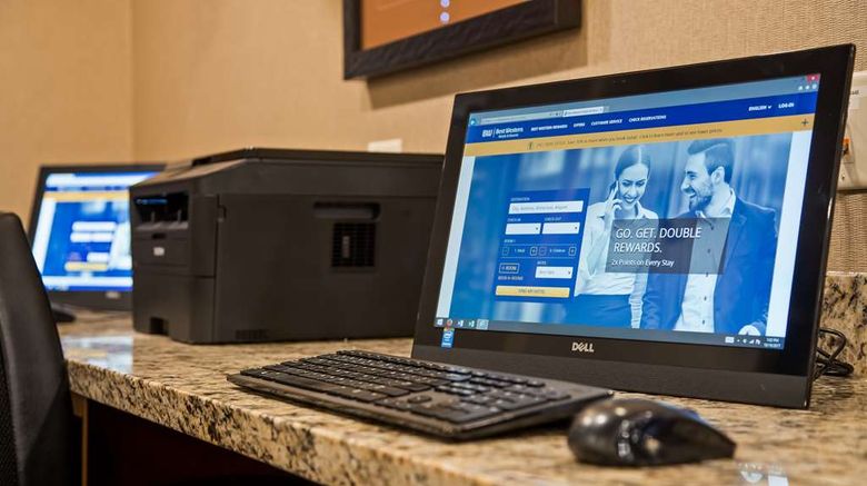 <b>Best Western Plus Lincoln Inn & Suites Other</b>. Images powered by <a href="https://iceportal.shijigroup.com/" title="IcePortal" target="_blank">IcePortal</a>.