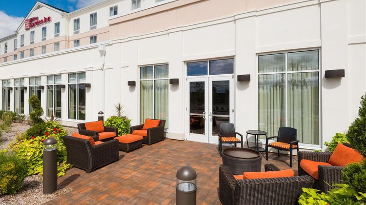 Hilton Garden Inn Wayne Exterior