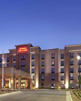 Hampton Inn & Suites Milwaukee/Franklin