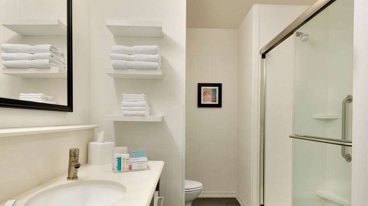 Hampton Inn & Suites, Monroe Room
